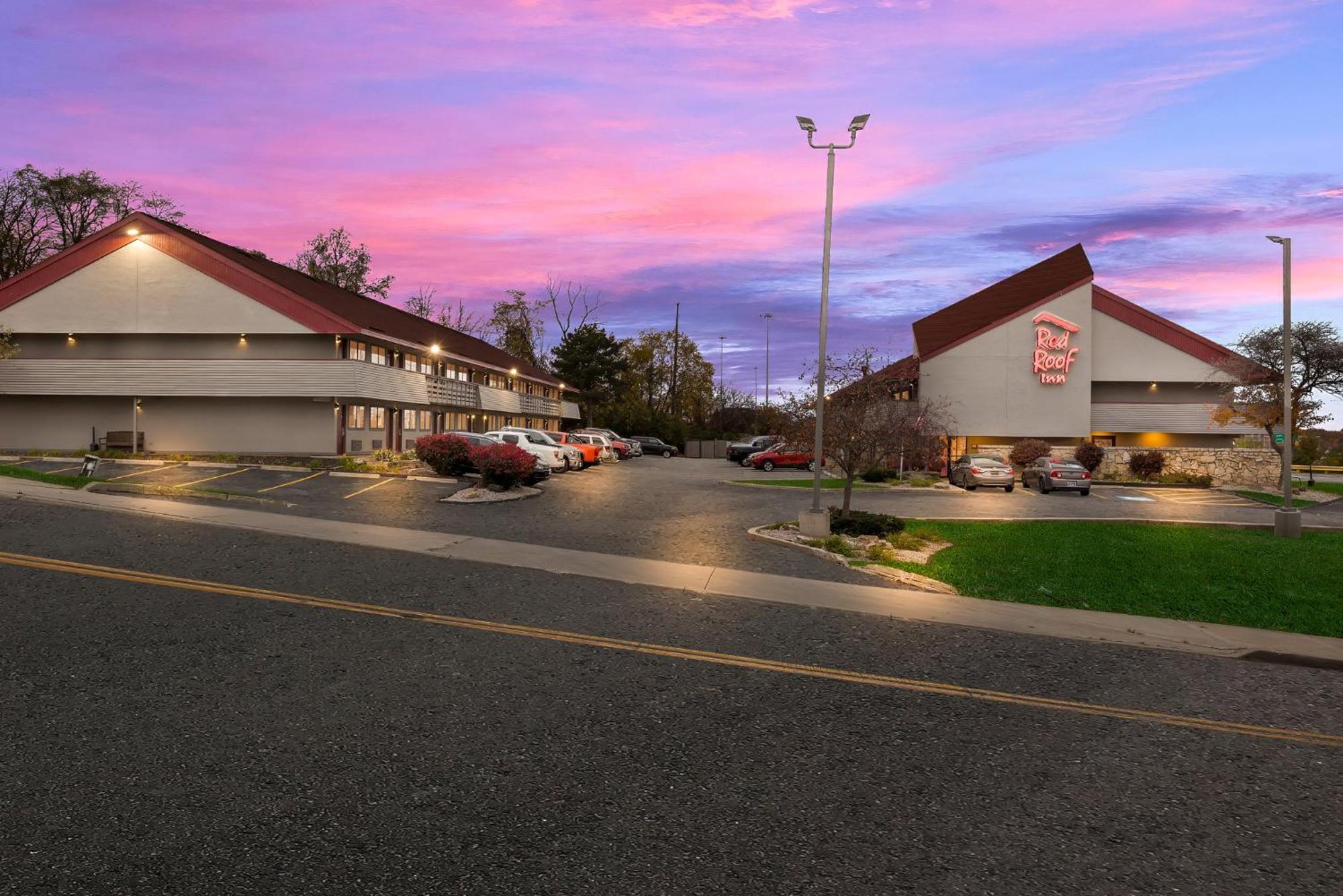Red Roof Inn Cleveland - Independence Zewnętrze zdjęcie