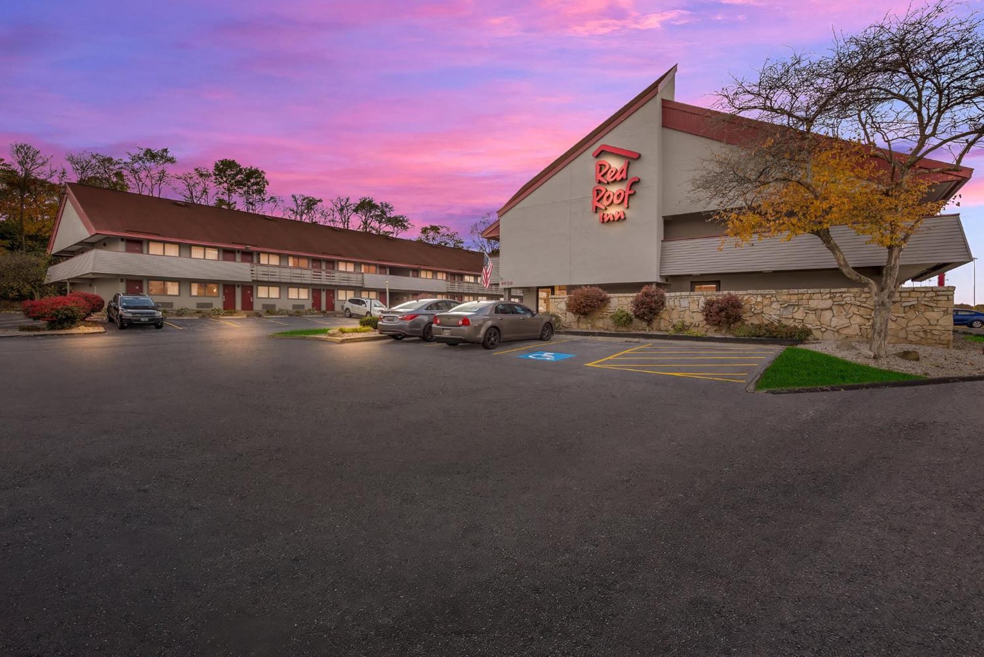 Red Roof Inn Cleveland - Independence Zewnętrze zdjęcie